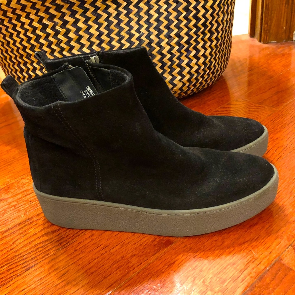 Paul Green Black Suede Boots with Grey Rubber Soles